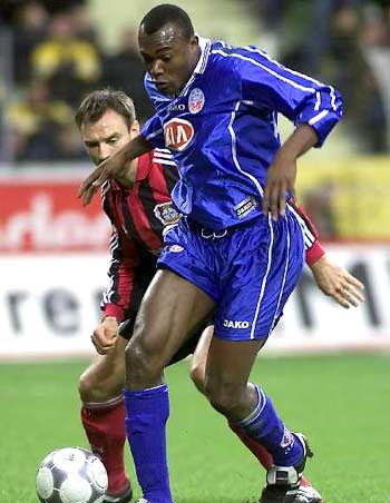 供了实践样 供了实践样