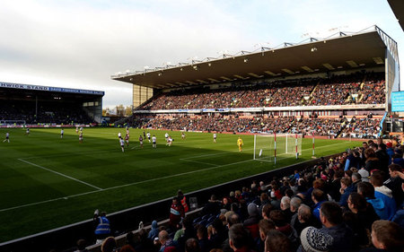 憑藉比塔澤 憑藉比塔澤